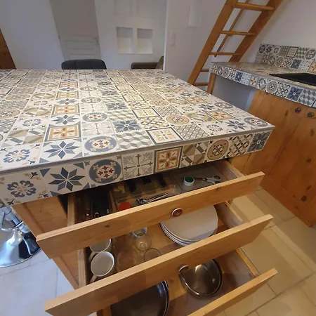 Maison Village Calme, Douai A 10min. Apartament